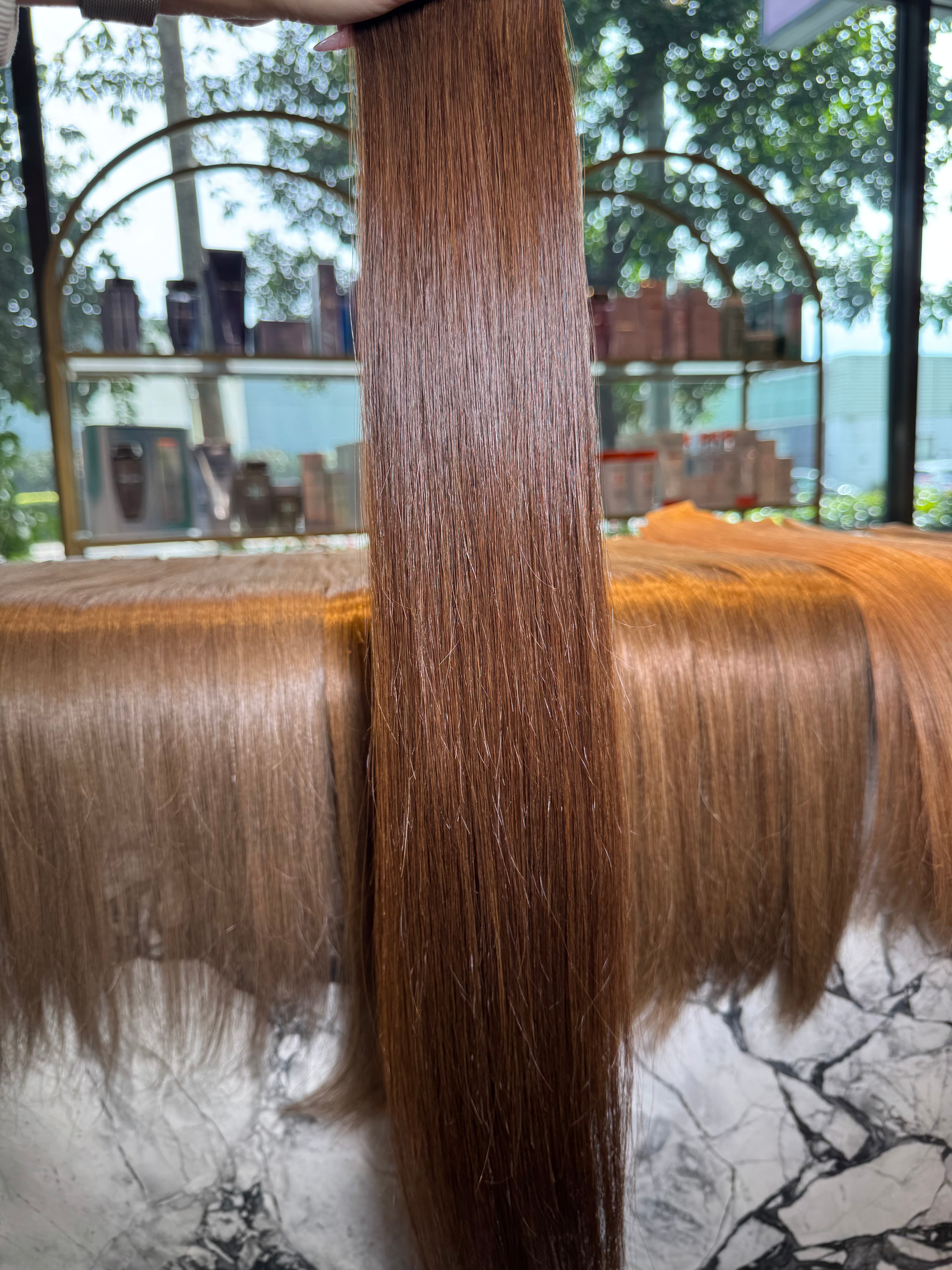 Tape Hair Extensions - 22” 25g