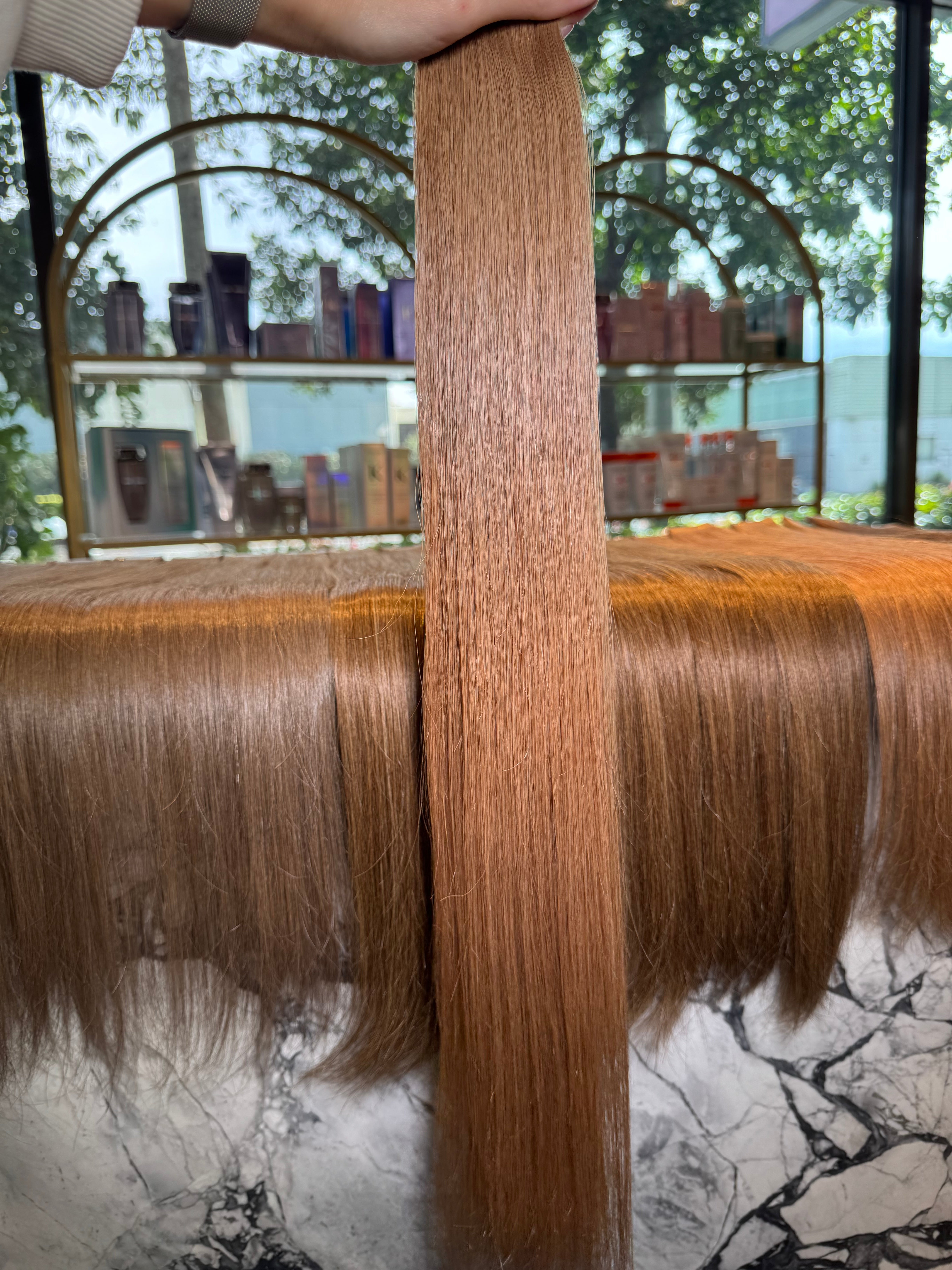 Tape Hair Extensions - 22” 25g